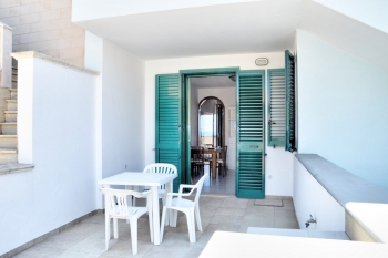 Casa Wolf (a Lido Marini - vista mare)