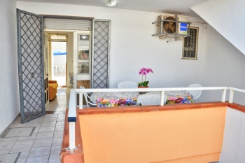 Trilocale a 50mt dal mare di Lido Marini