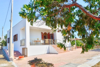Villa a Pescoluse vista mare 8 posti letto