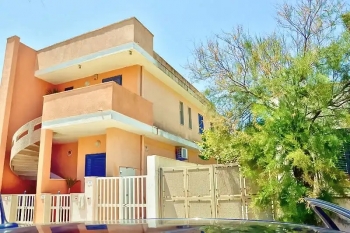 Appartamento a 30mt dalla spiaggia di Torre Pali)