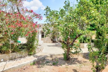 Villetta Pajara a Lido Marini con giardino 